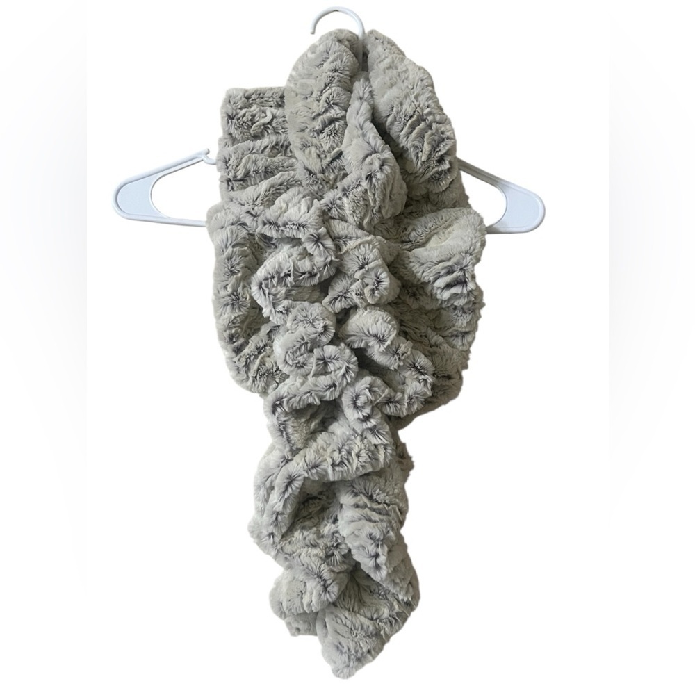 Tourance faux fur super soft ruffle scarf Made in the USA